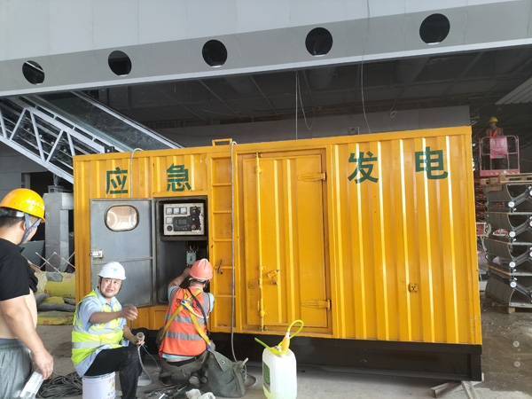 赞皇怎样判断空气滤清器是否需要更换？